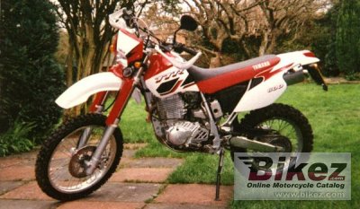 2001 Yamaha TT 600 R photo
